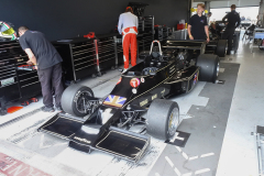 Lotus 77, 76