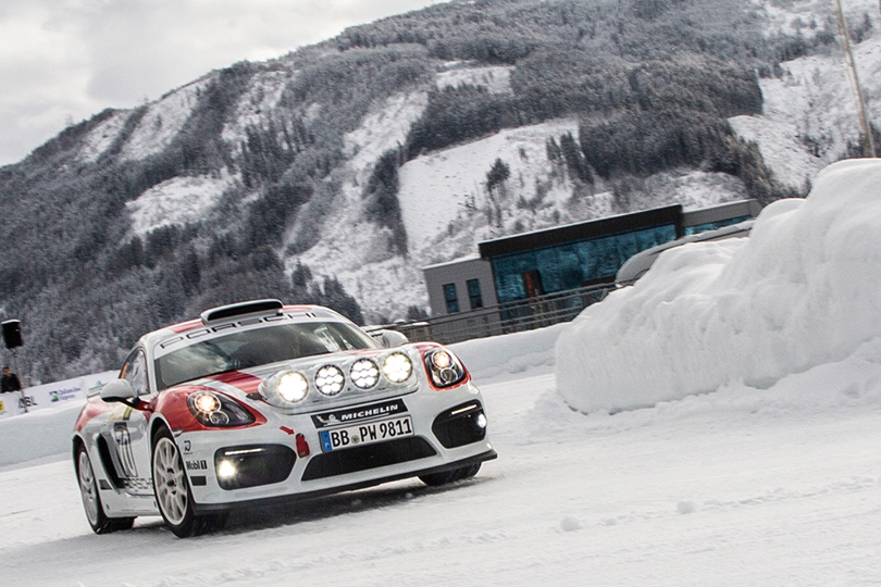 Porsche Cayman GT4 Rallye