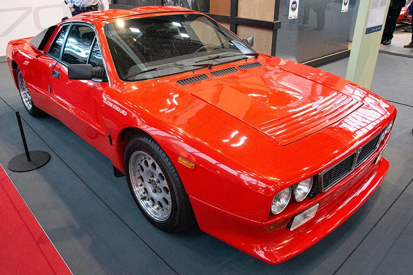 Lancia 037