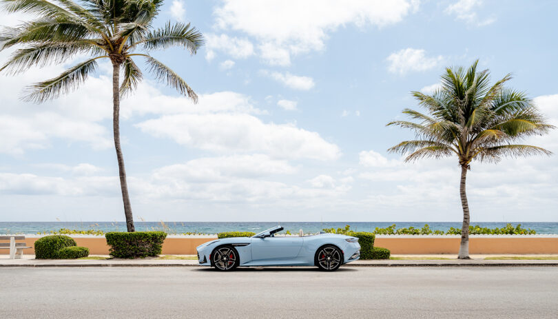 Aston Martin DB12 Volante - Palm Beach Edition