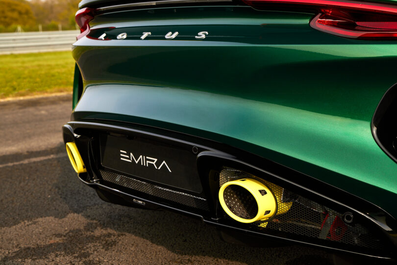 Lotus-Emira-Clark-Edition