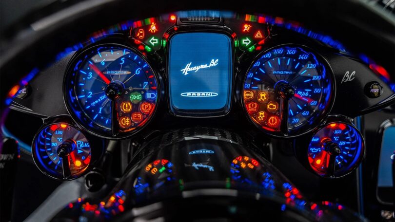 2017 Pagani Huayra BC Macchina Volante