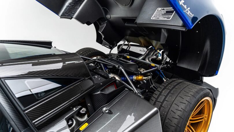 2017 Pagani Huayra BC Macchina Volante