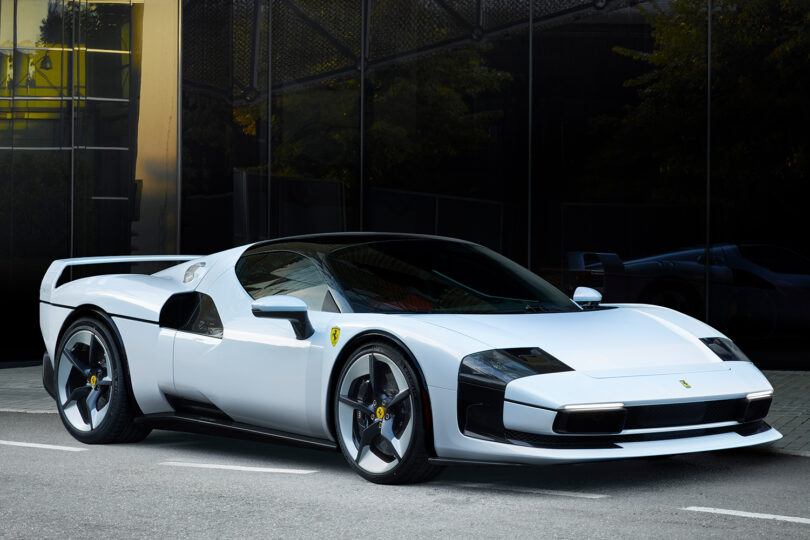 Ferrari SC40