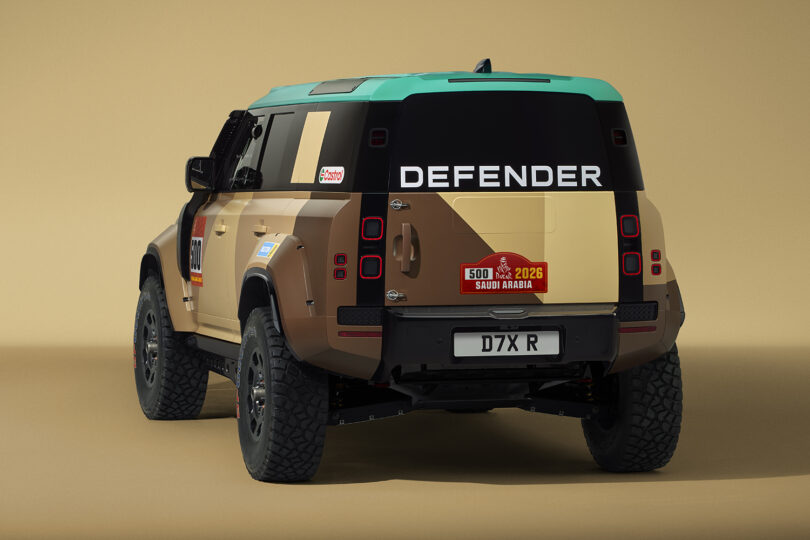 Defender Dakar D7X-R