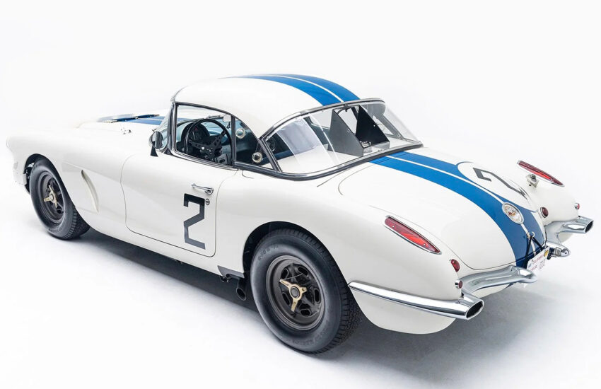 1960-Chevrolet-Corvette-Cunningham-Le-Mans