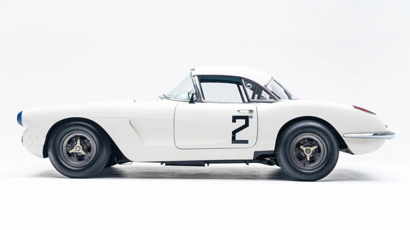 1960-Chevrolet-Corvette-Cunningham-Le-Mans