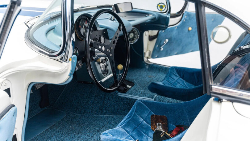 1960-Chevrolet-Corvette-Cunningham-Le-Mans