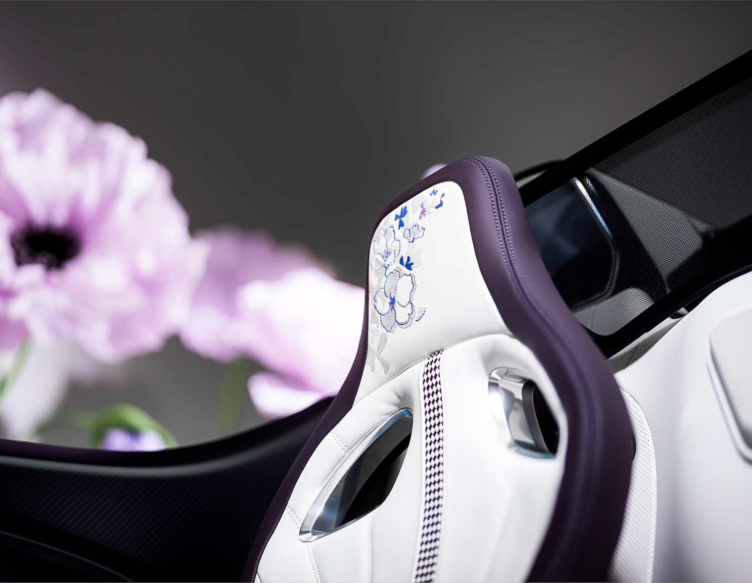 BUGATTI-Mistral-Sur-Mesure-Caroline