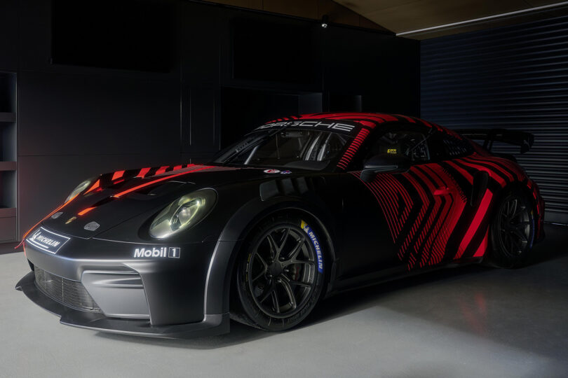 Porsche 911 GT4 R
