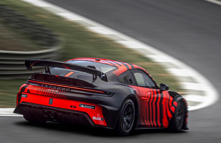 Porsche 911 GT4 R