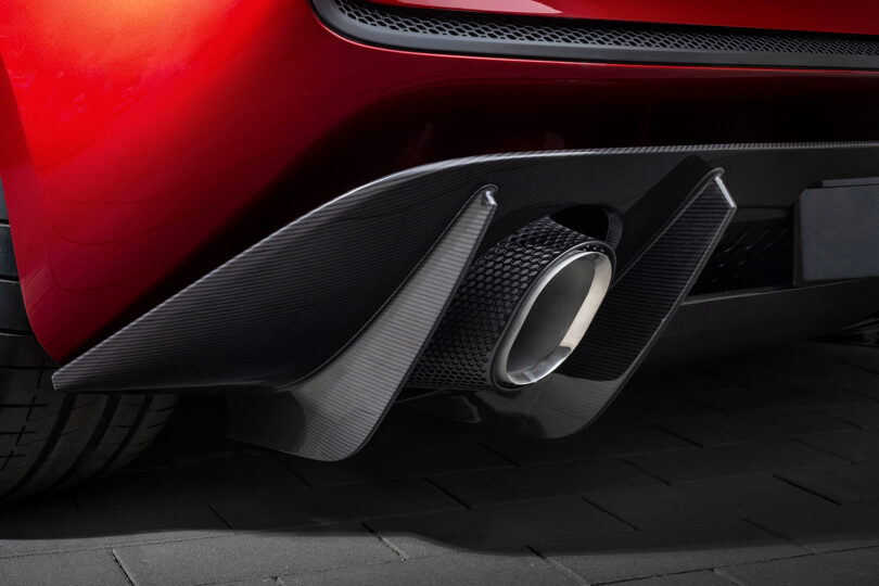 McLaren McL 6GT